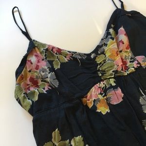 AMERICAN EAGLE Floral Tank
